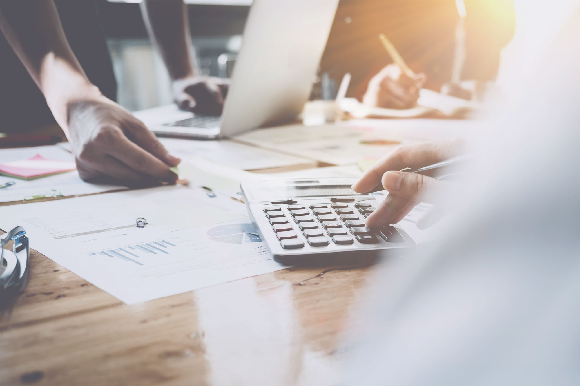 Rozliczaniu projektów finansowanych: unijnych, ministerialnych i własnych